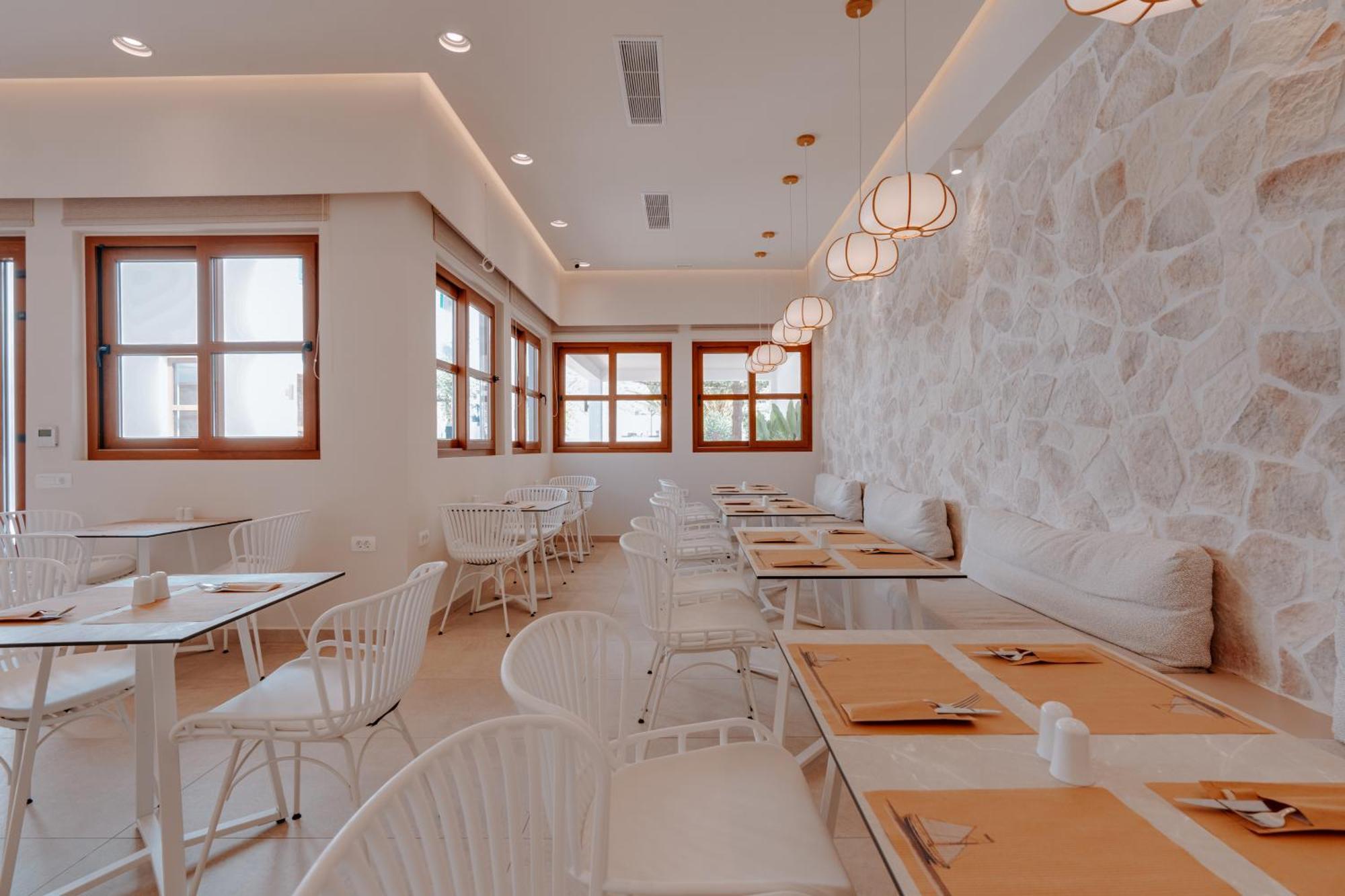 Margarenia Aparthotel Perissa  Ngoại thất bức ảnh