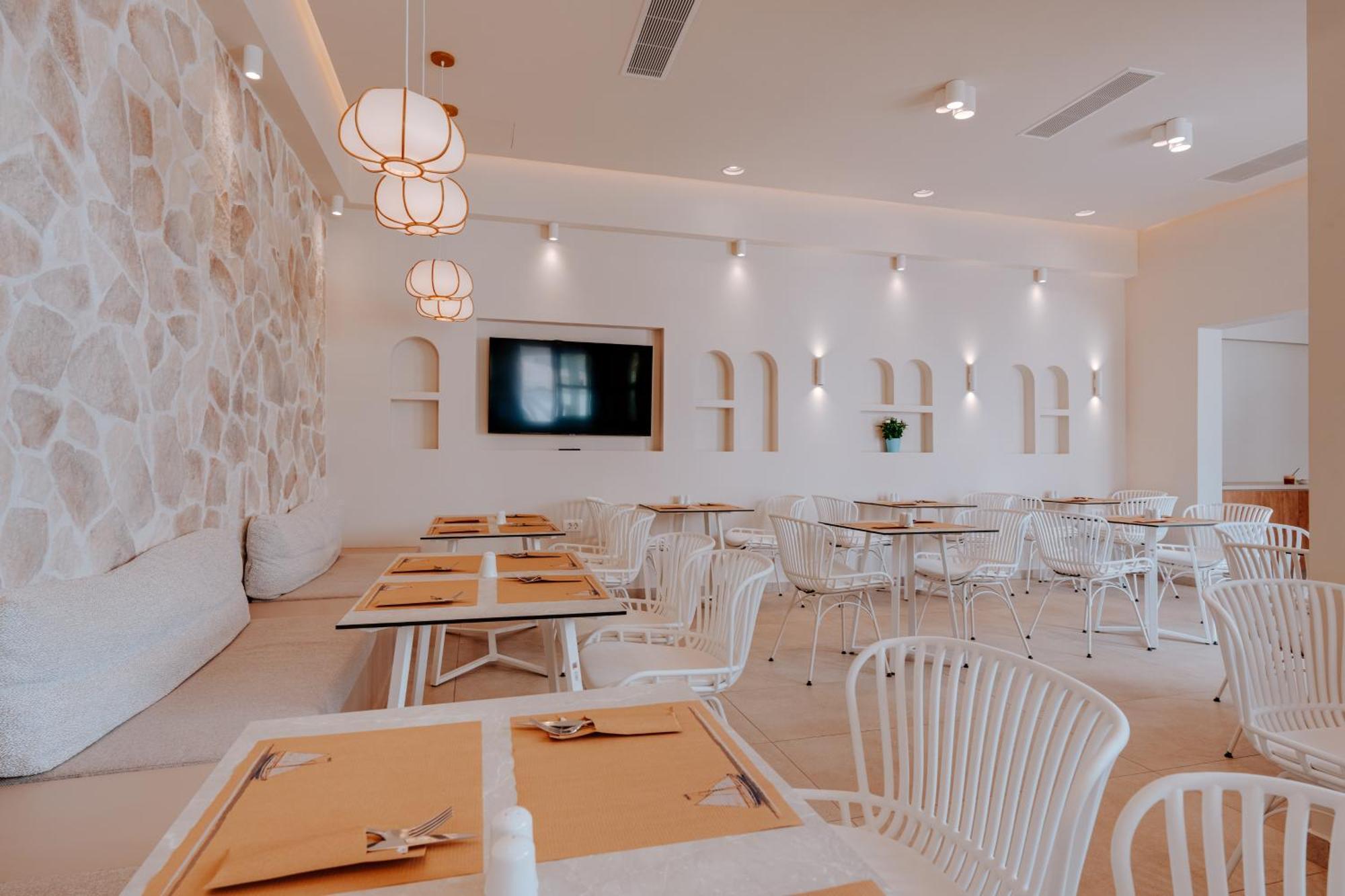 Margarenia Aparthotel Perissa  Ngoại thất bức ảnh