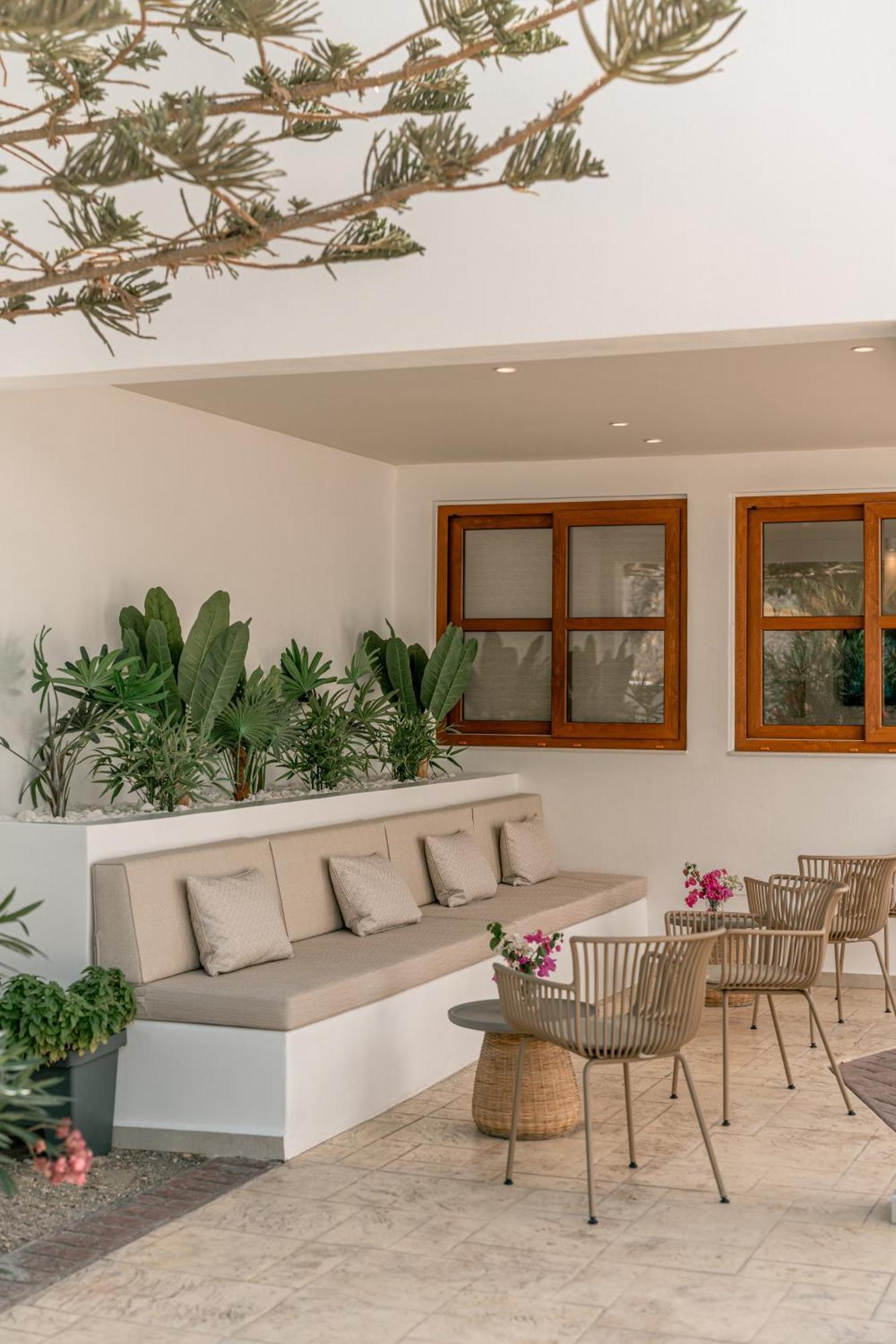 Margarenia Aparthotel Perissa  Ngoại thất bức ảnh
